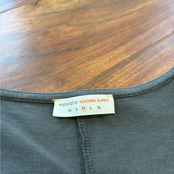 Natural by Known Supply grey sleeveless casual romper - Picture 4 of 4